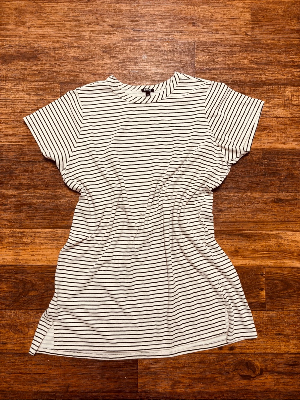 Buffalo David Bitton White and Black Striped Short Sleeve Tshirt Dress